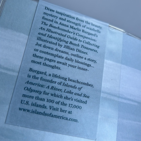The Beachcomber’s Companion Journal 160 Page Notebook Galison Gifts New - Picture 5 of 9